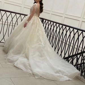 PRONOVIAS WEDDING DRESS SIZE 8